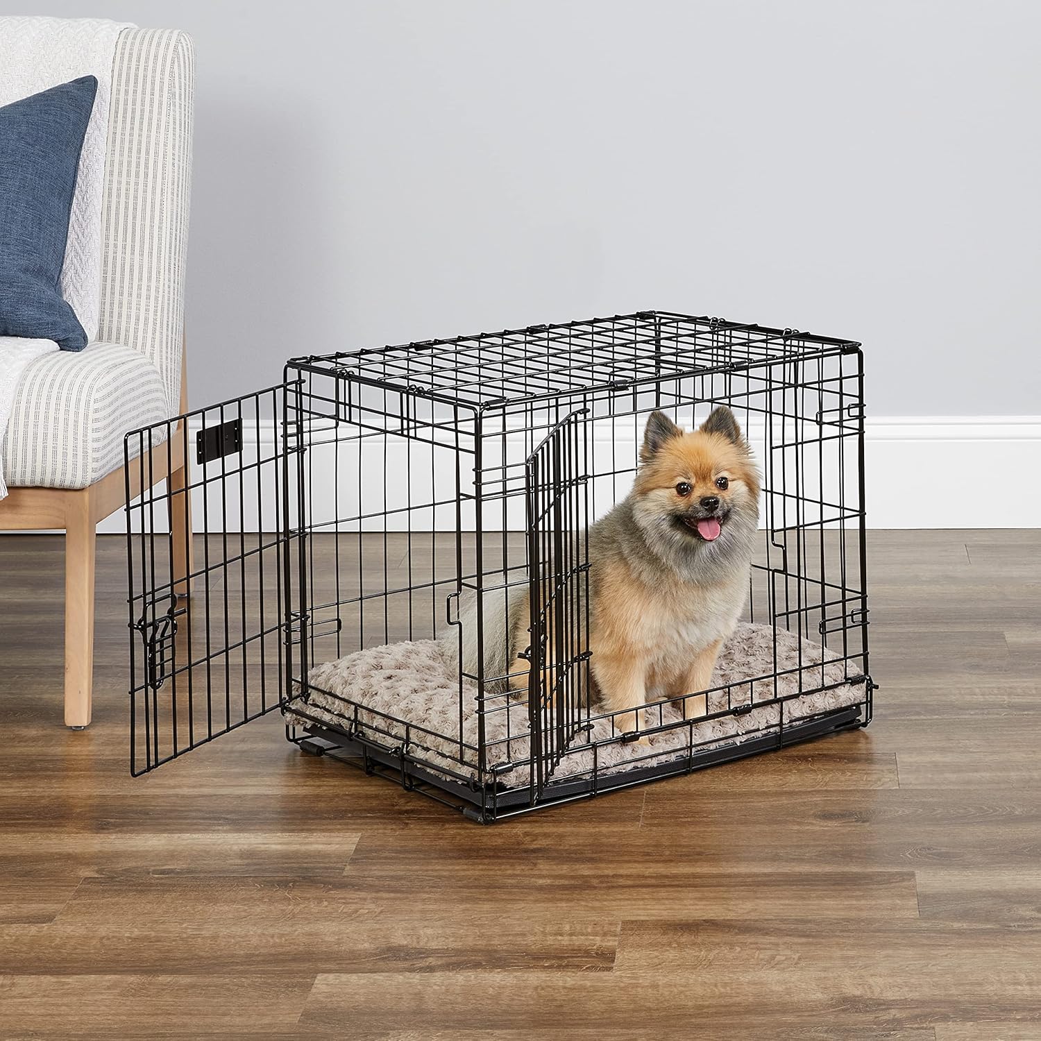 MidWest Homes for Pets Double Door iCrate 60.96cm Long Dog Crate, Includes Leak-Proof Pan, Floor Protecting Feet, Divider Panel and New Patented Features, Black, Model 1524DD - Image 3